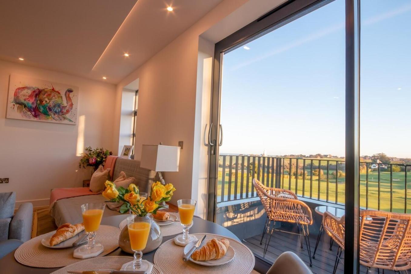 Luxury Ocean & North Foreland Golf View By Adliv Broadstairs Exterior photo